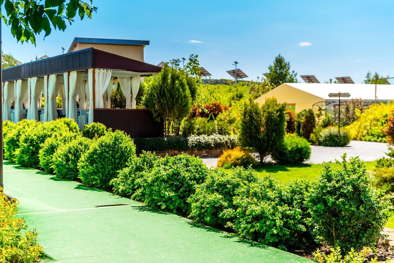 Hotel Butterfly Садове Екстер'єр фото